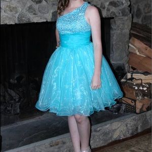 Gorgeous one shoulder beaded party dress